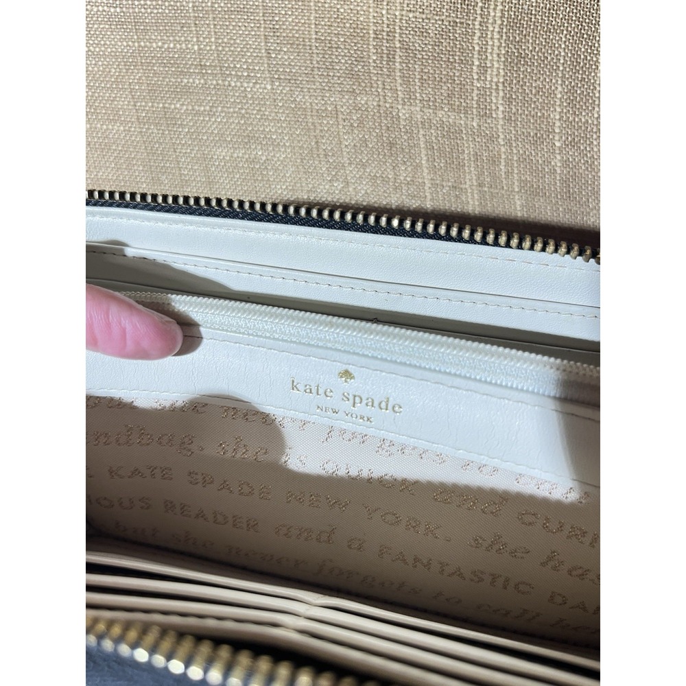 Kate Spade New York Black Patent Leather Zip Around Wallet Continental - Picture 8 of 9